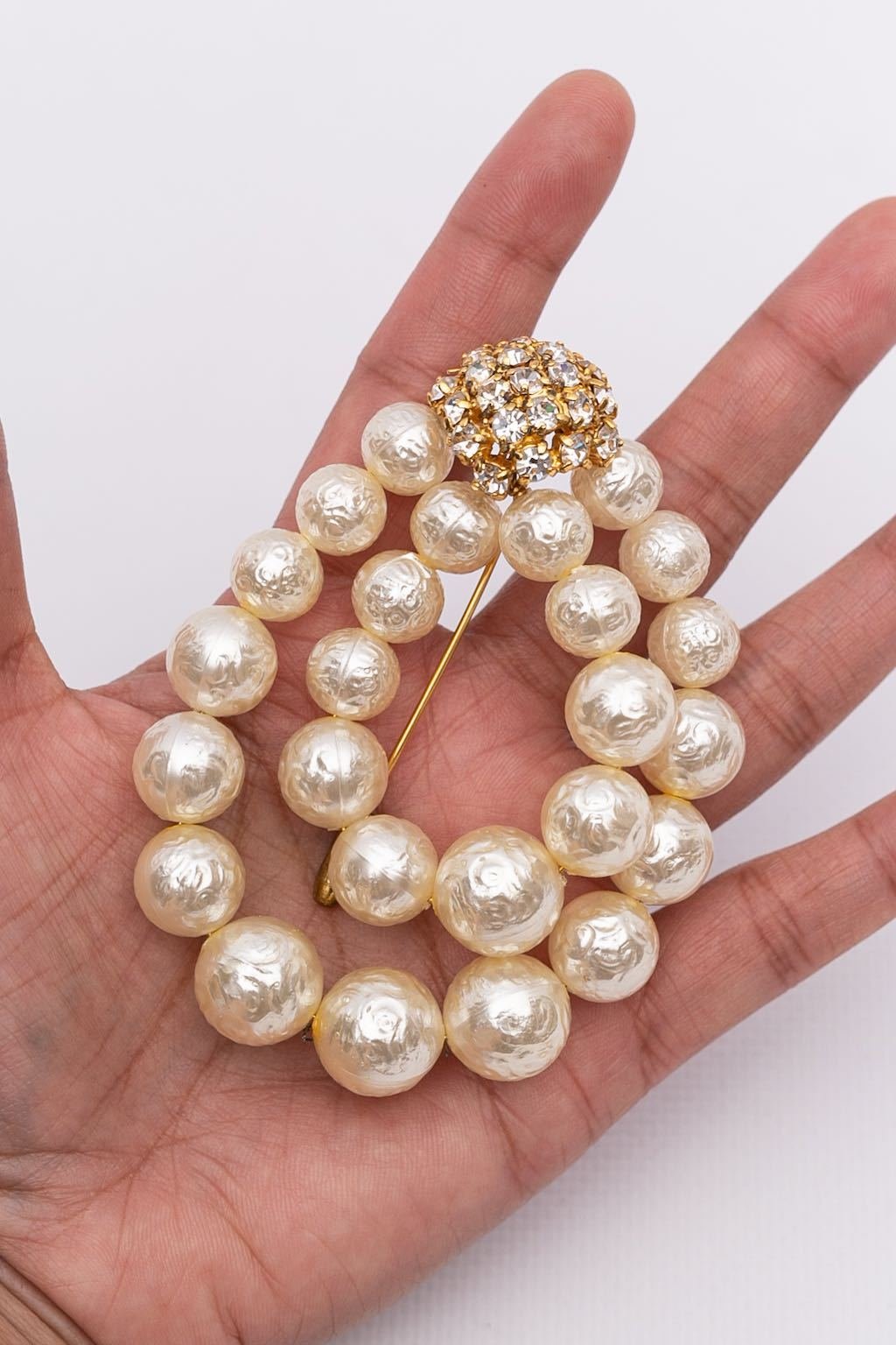 Broches en perles
