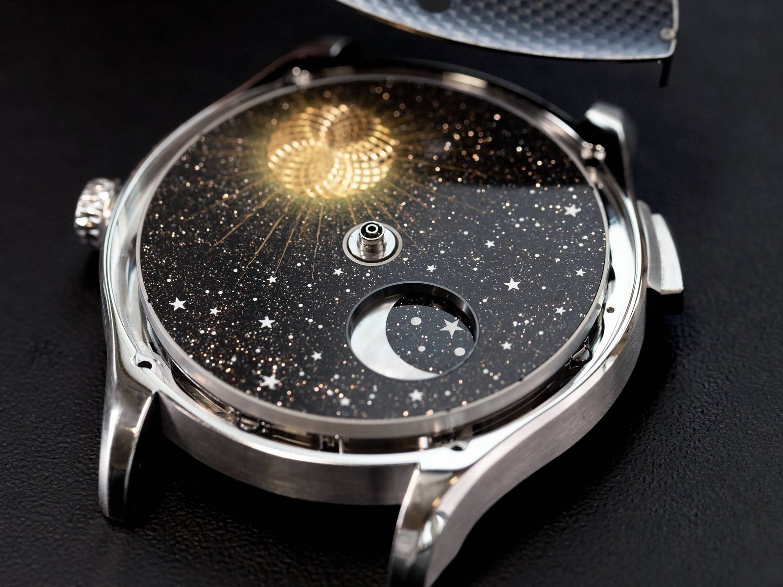 Epingles De Revers 320 Cuir Veritable Tendance Chopard