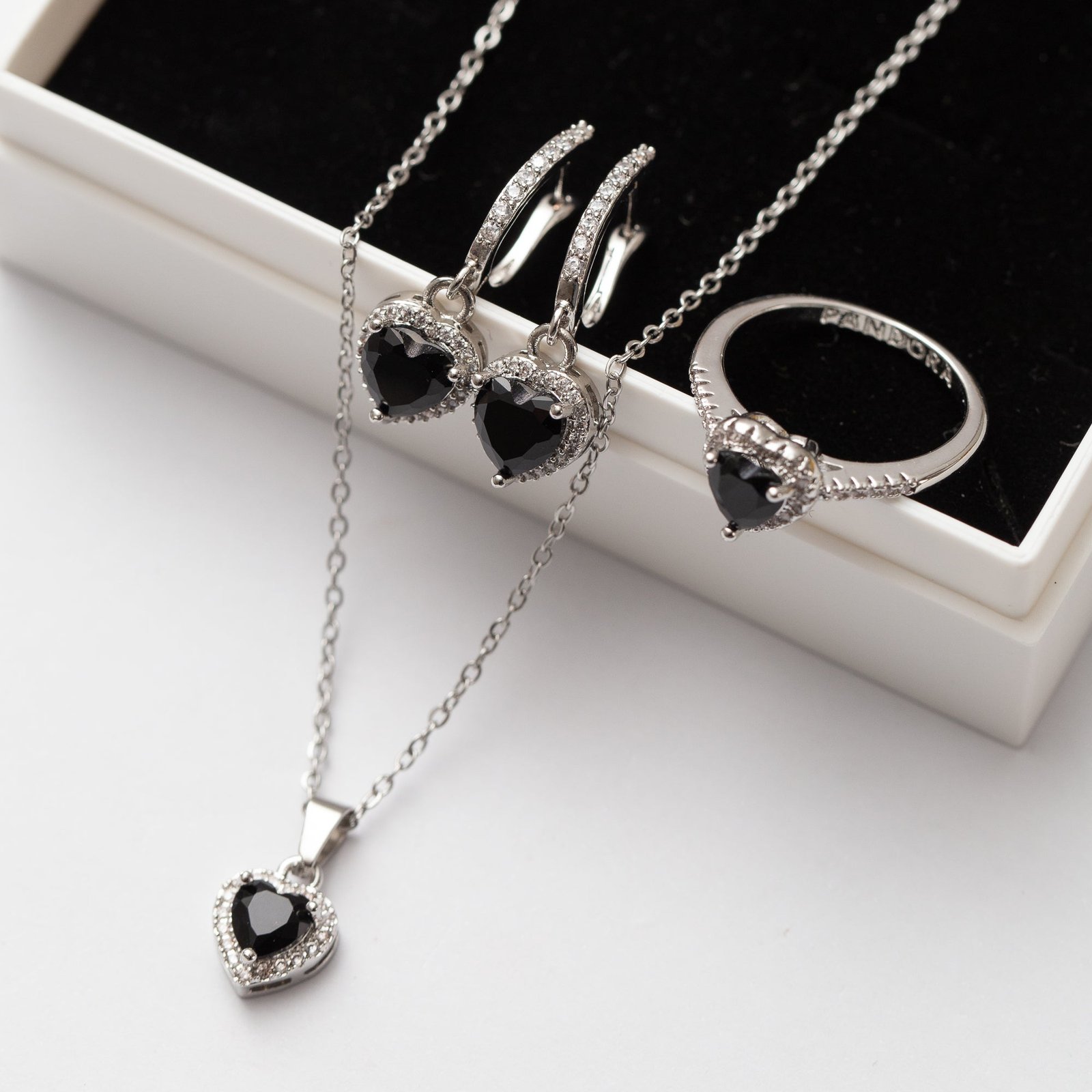 Pandora Pendentifs Pierres Or 18K - Noir