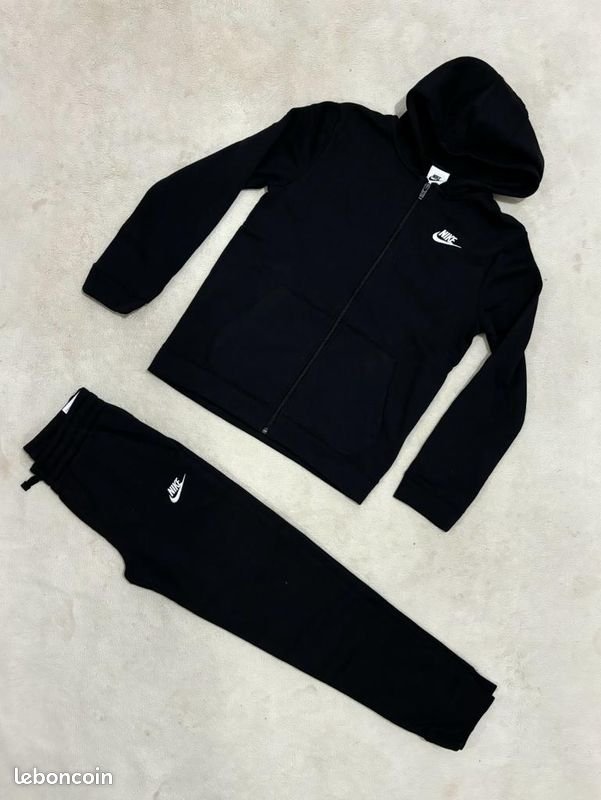 Noir Shirts Blouses Nike