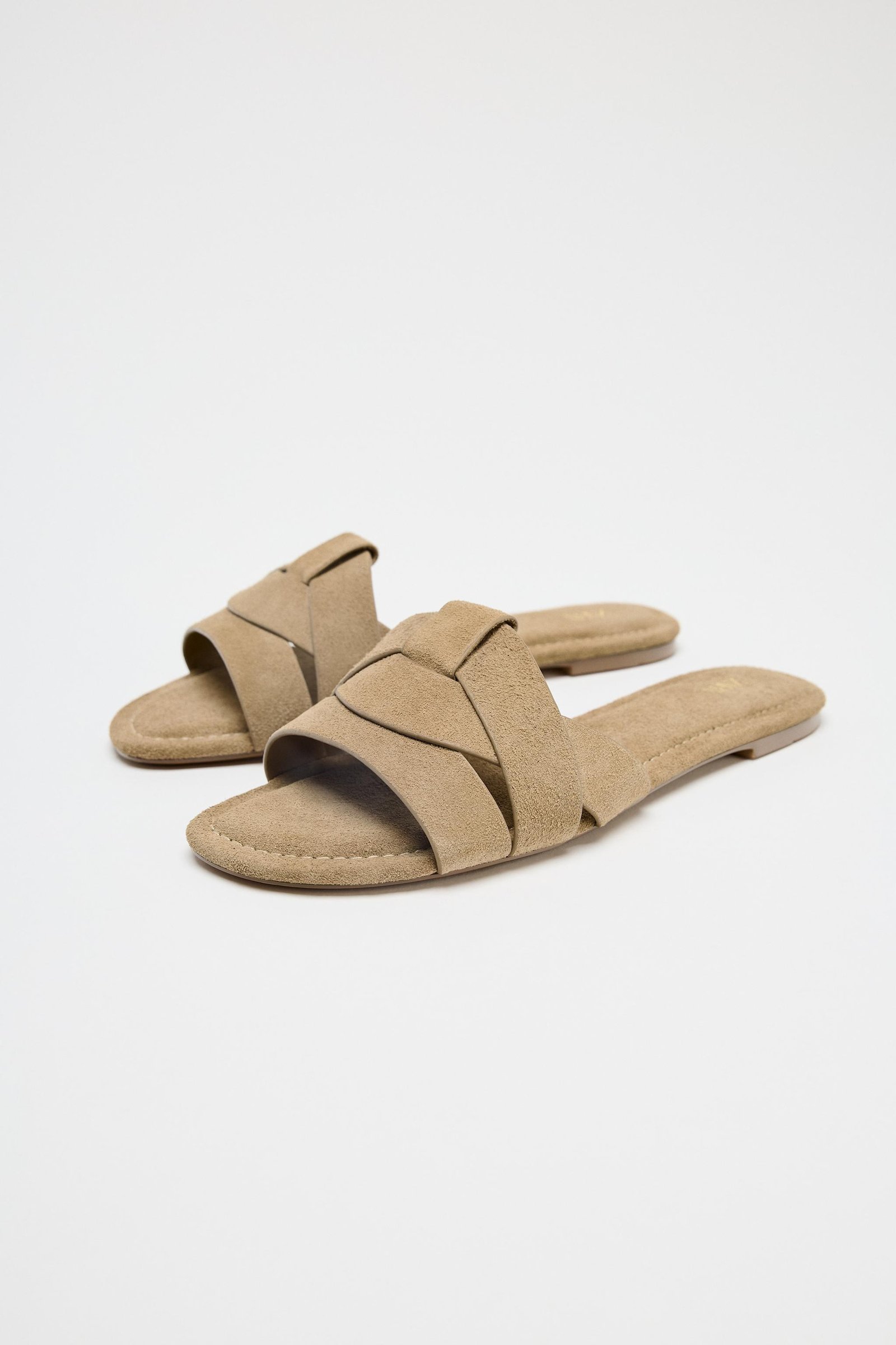 Sandals And Flip Flops Zara