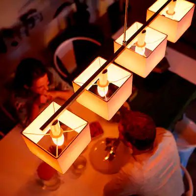 Philips Hue Candles Holders Intelligent