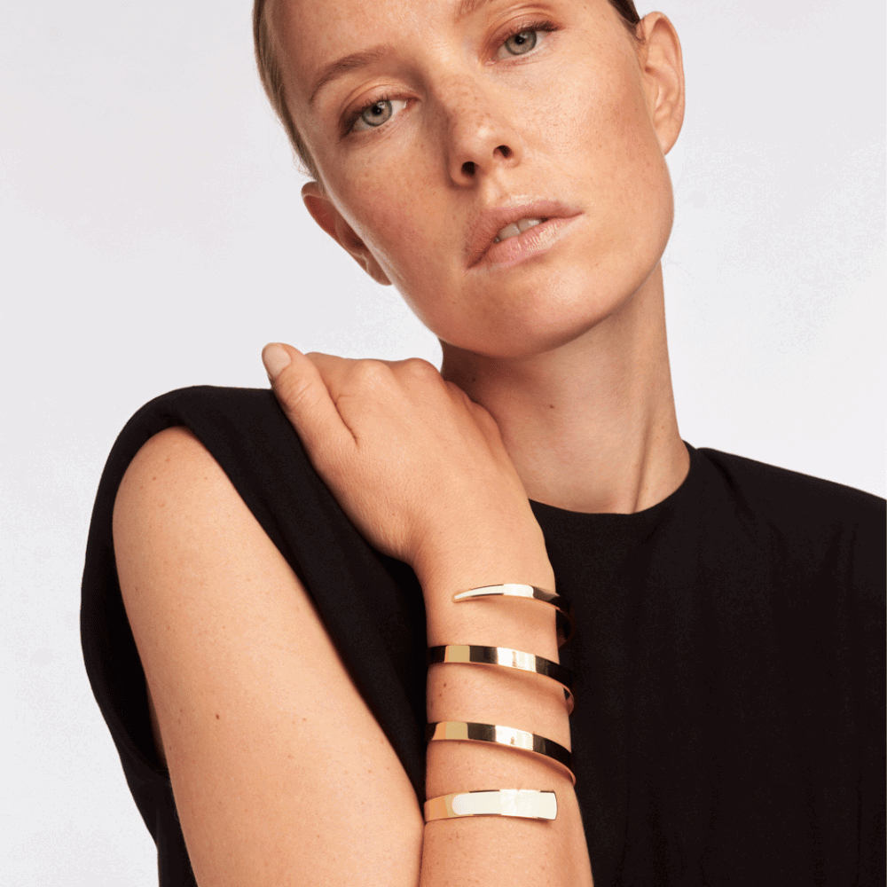 Élégant Bracelets joncs