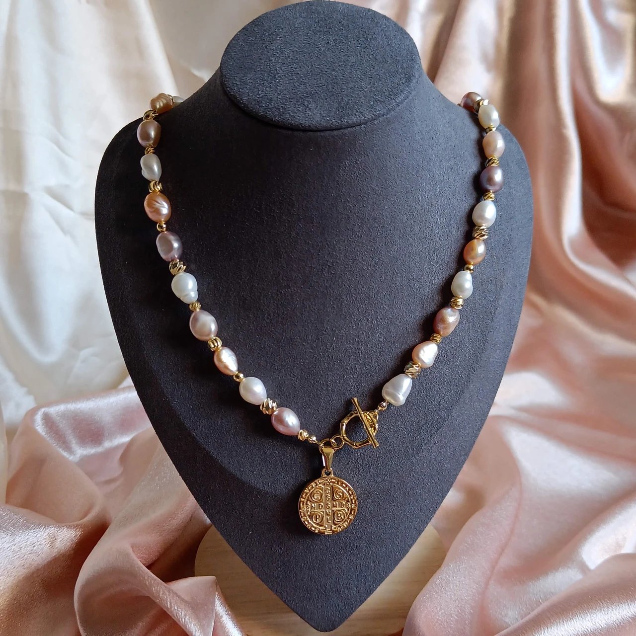 Colliers en perles