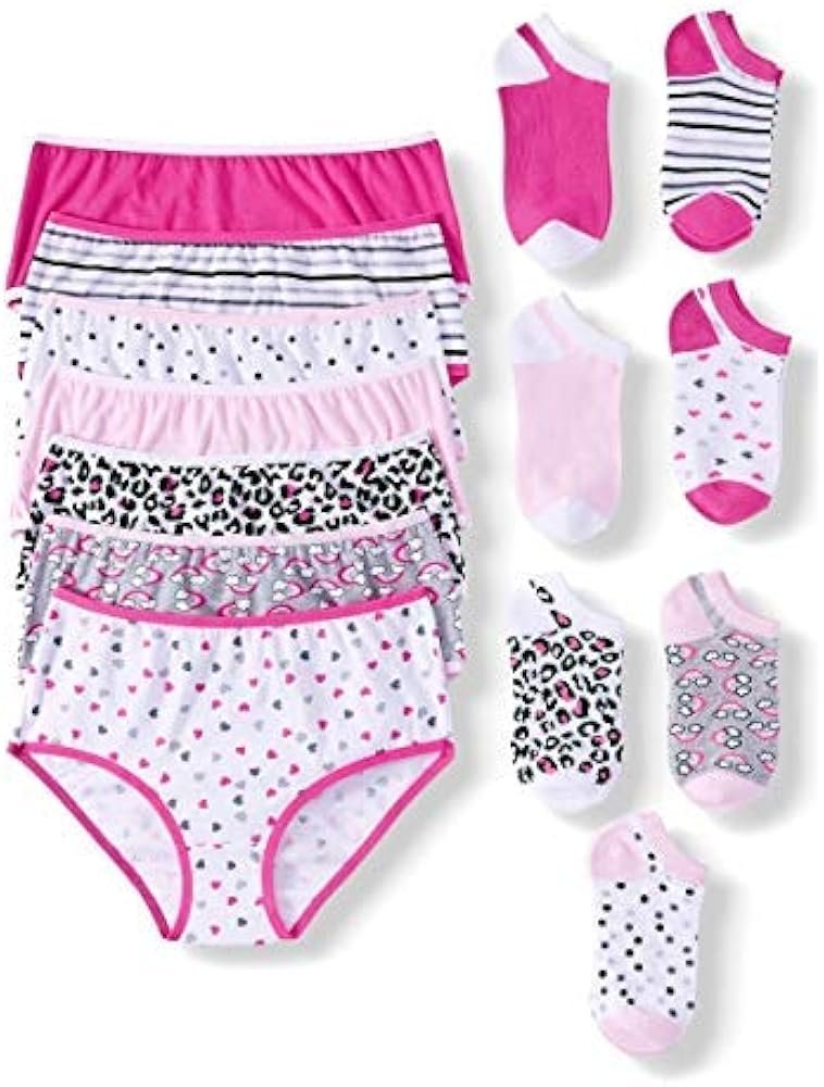 Socks and Underwear par Melissa Sellers. Titre tiré de l'album Turn ...