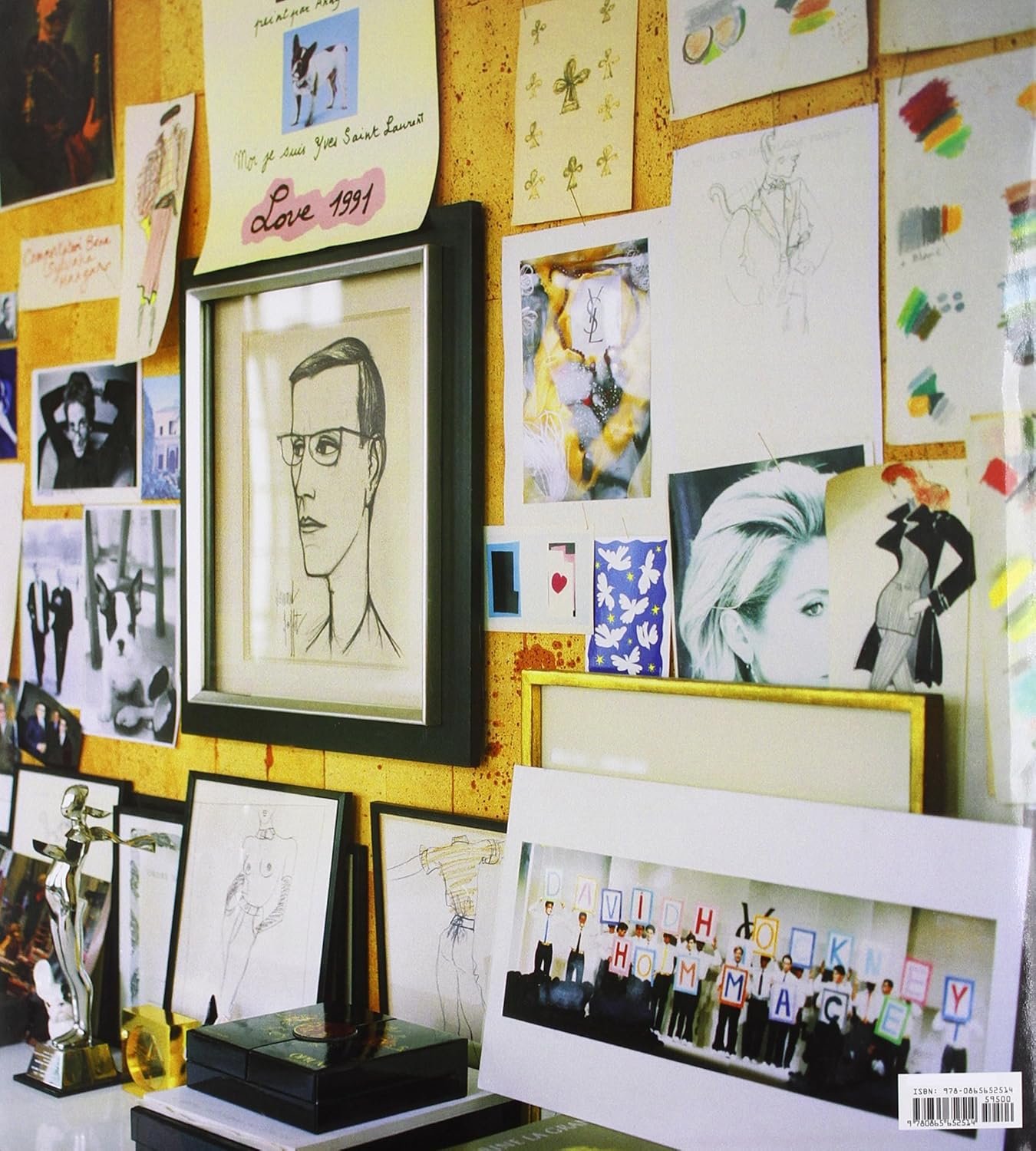 Yves Saint Laurent Lifestyle