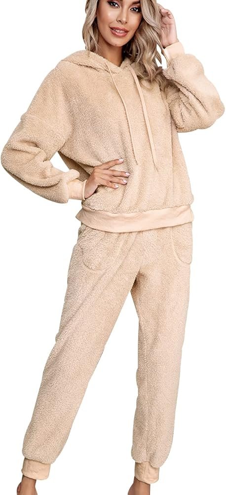 Survêtements et ensembles homewear - Ultra 495€