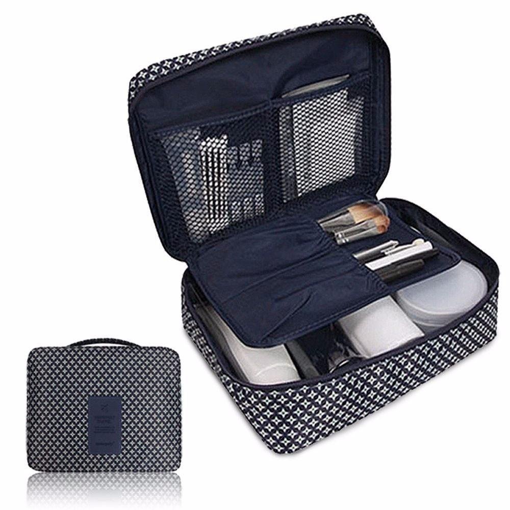 tuis et trousses de maquillage - Design 795€