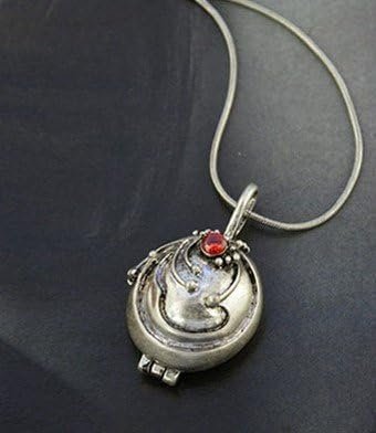 DP Design® Collier avec pendentif amulette thème Vampire Diaries